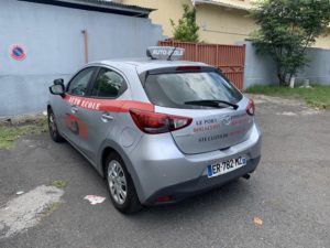 Voiture auto école Le port"